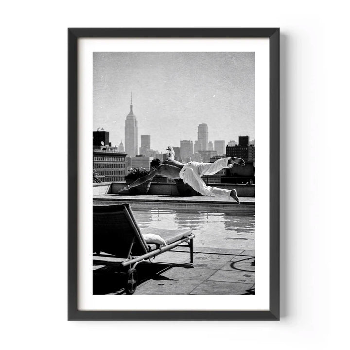 The Manhattan Dive